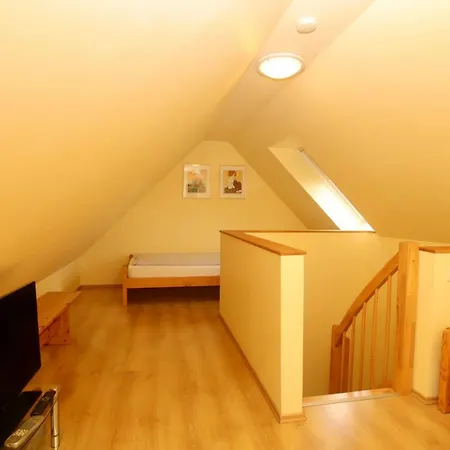Apartment 4