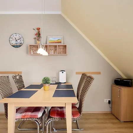 4 Apartament